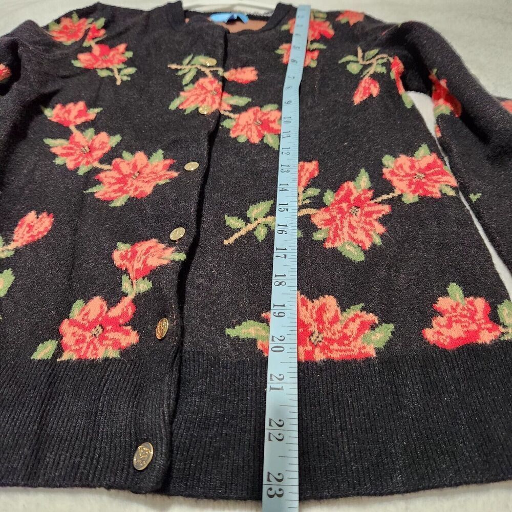 Draper James Womens Cardigan sweater Size Xsmall Floral Print Soft - Picture 6 of 12